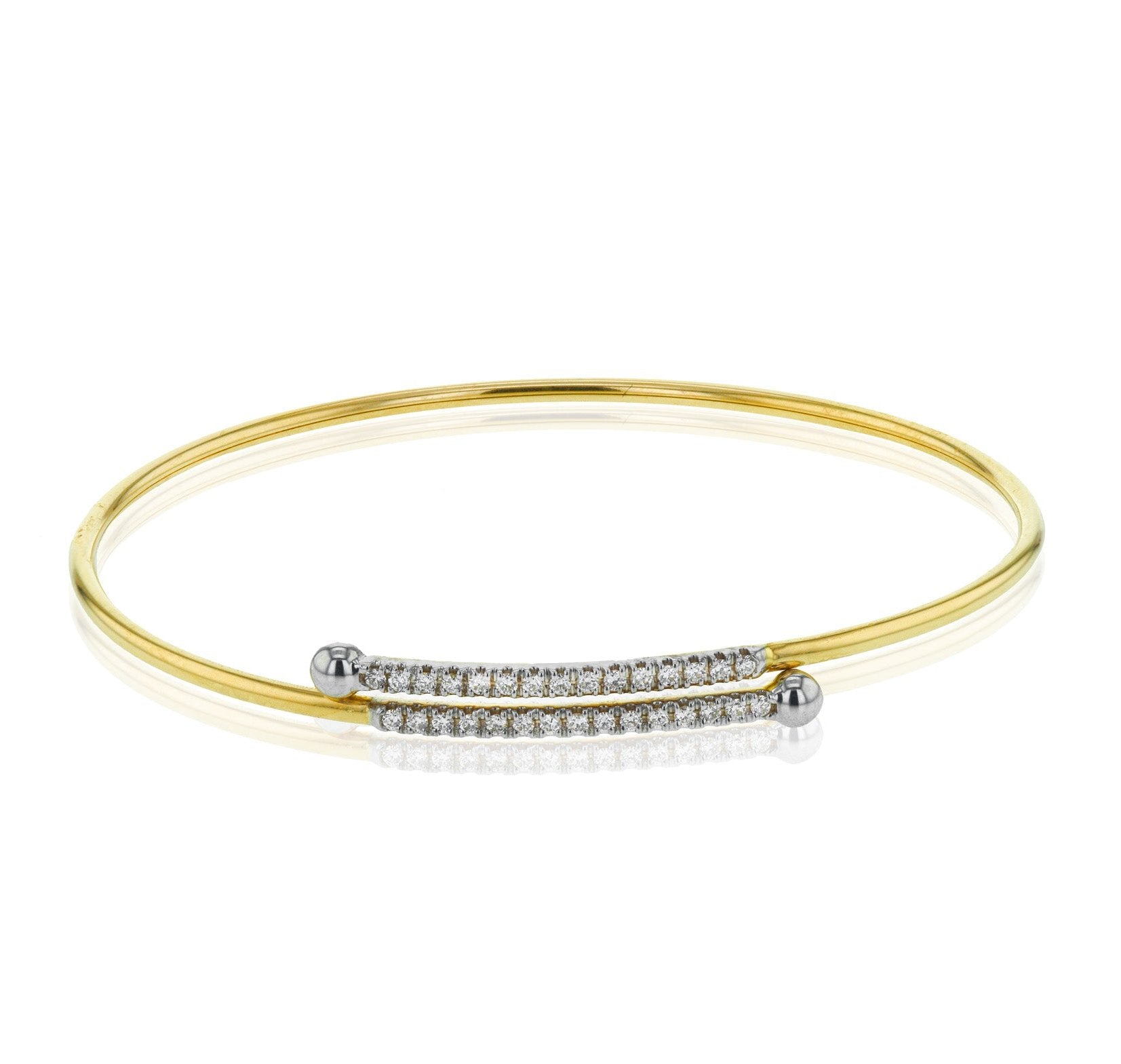 Bangle in 18k Gold with Diamonds