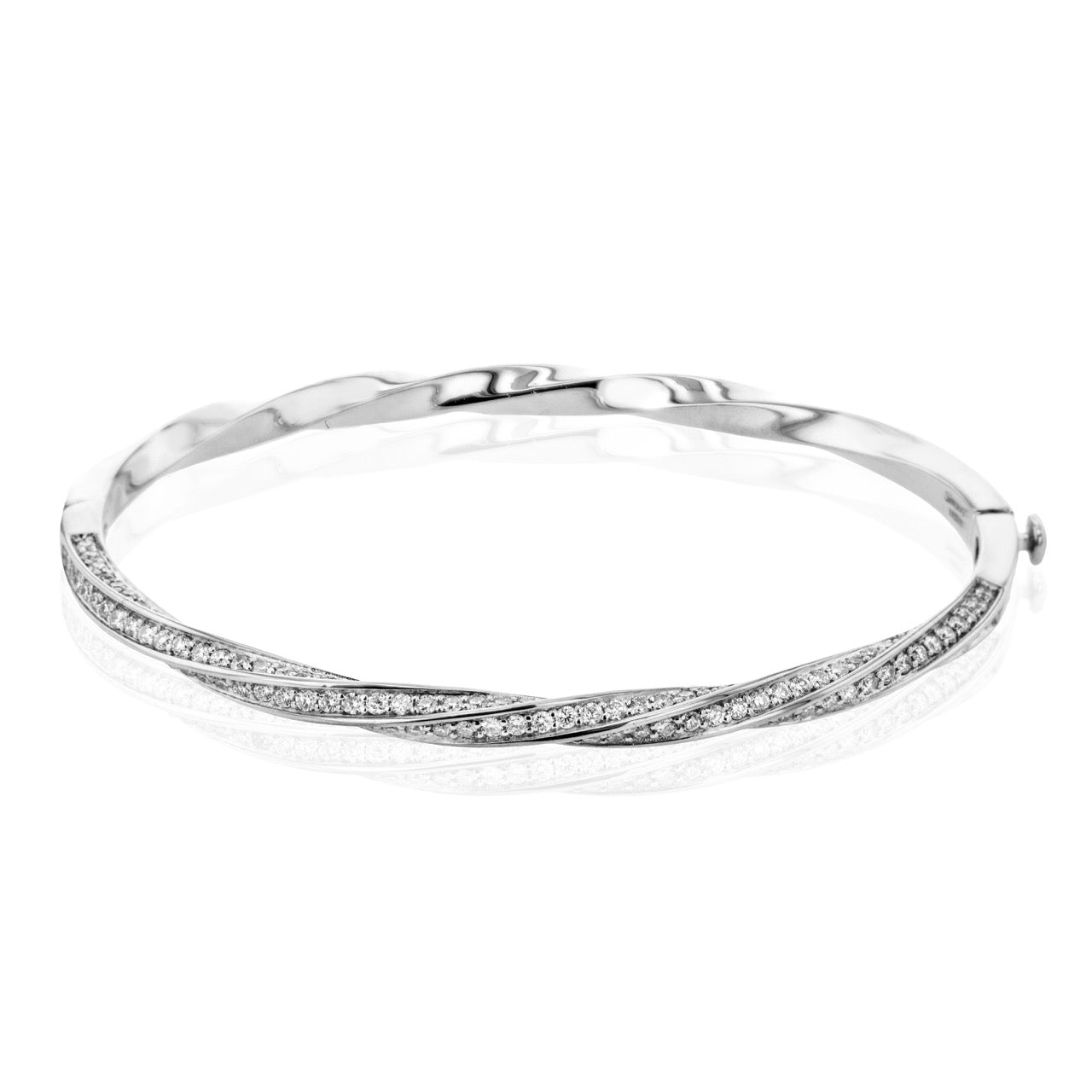 Bangle in 18k Gold with Diamonds
