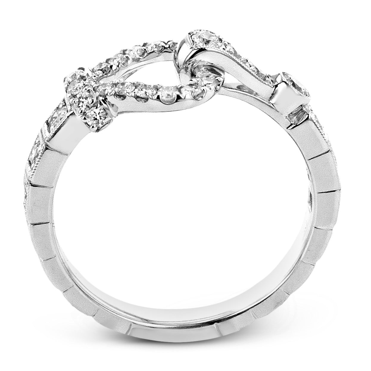 Buckle Fashion Ring in 18k Gold with Diamonds