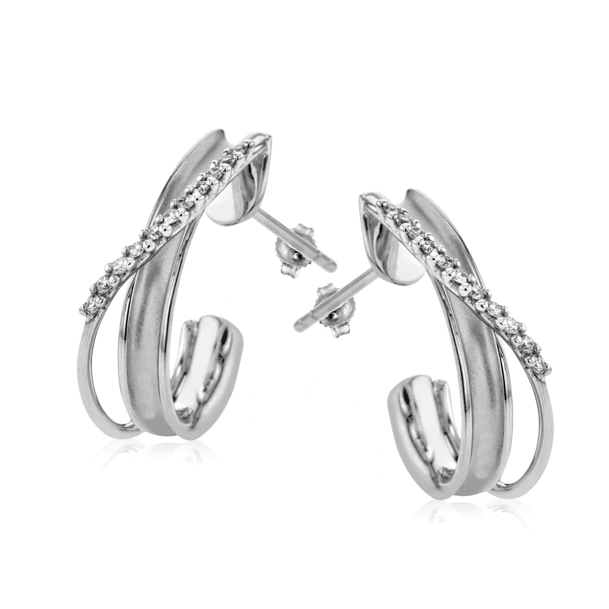 clio-earrings-in-18k-gold-with-diamonds LE2130