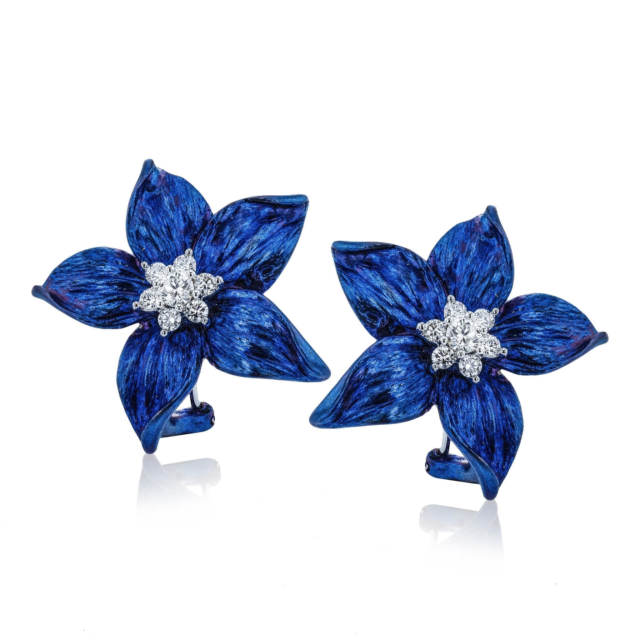 flower-earrings-in-18k-gold-with-diamonds LE4725