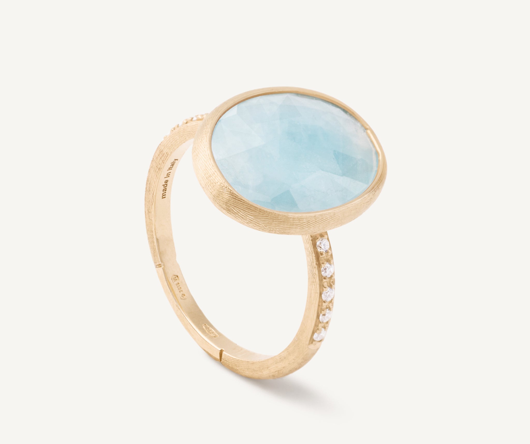 18kt yellow gold aquamarine and diamond ring