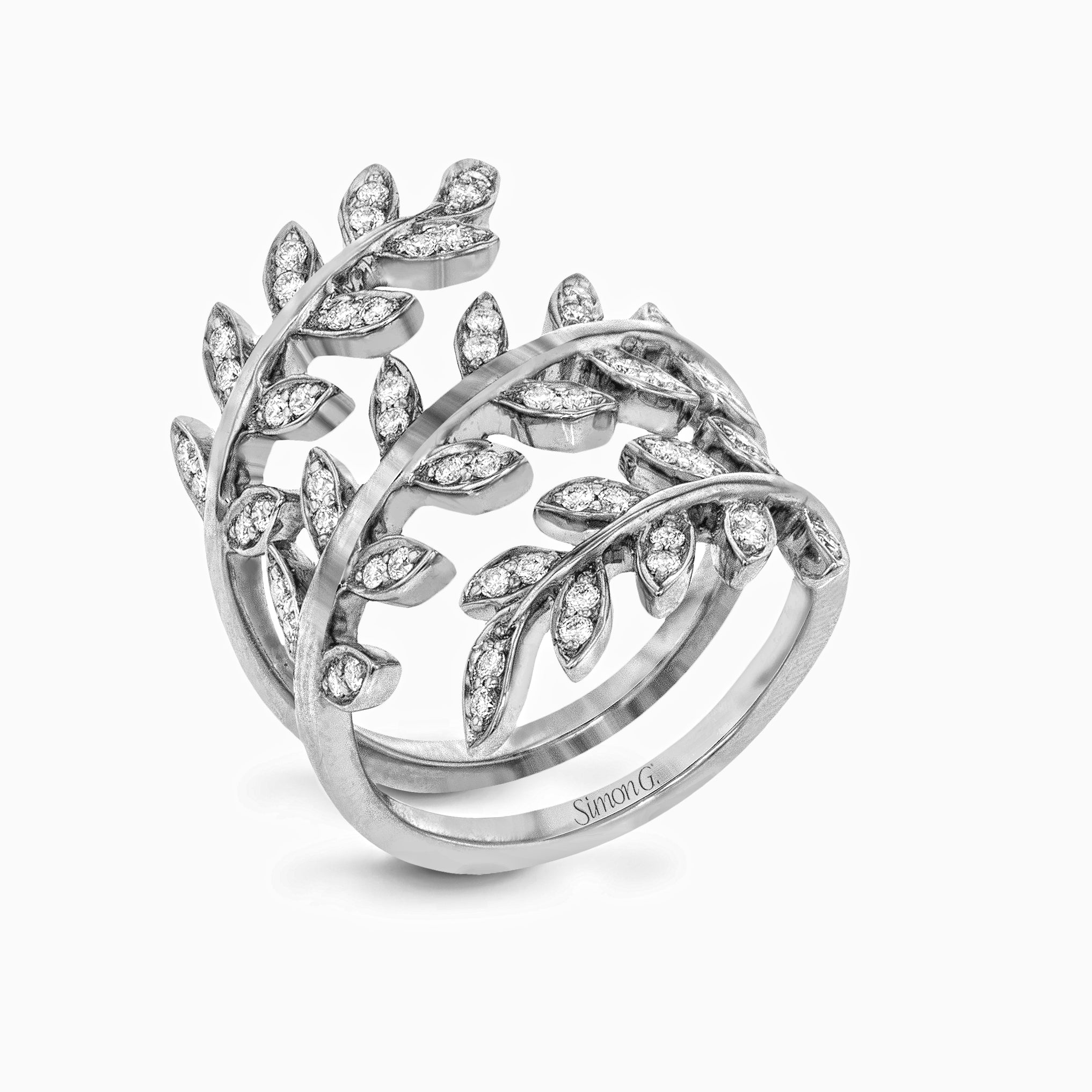 Fallen Leaves Fashion Ring in 18k Gold With Diamonds