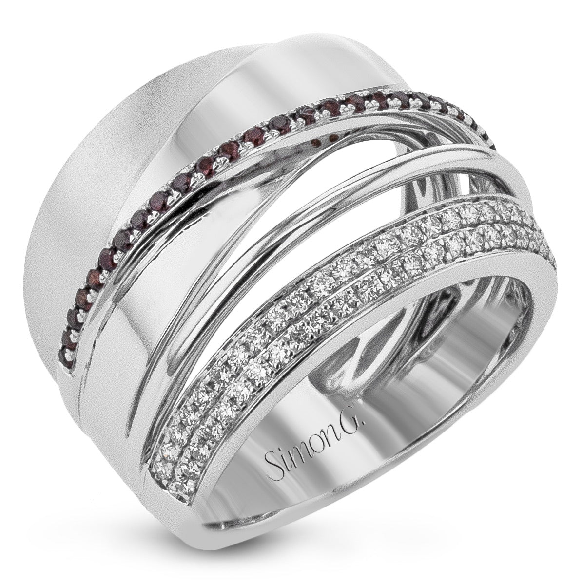 Fashion Ring in 18k Gold with Diamonds