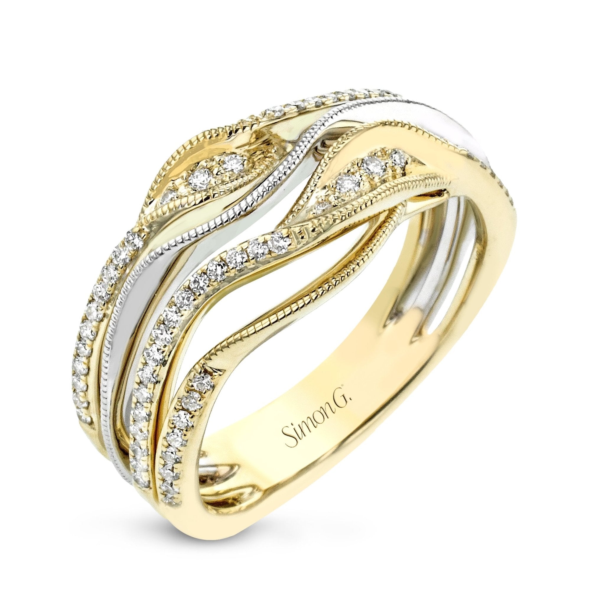 Fashion Ring in 18k Gold with Diamonds