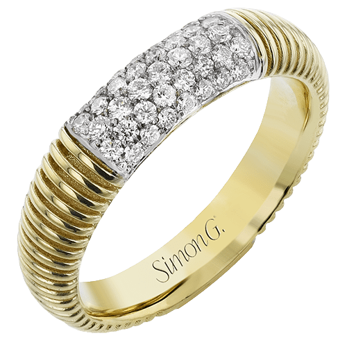 Fashion Ring In 18k Gold With Diamonds