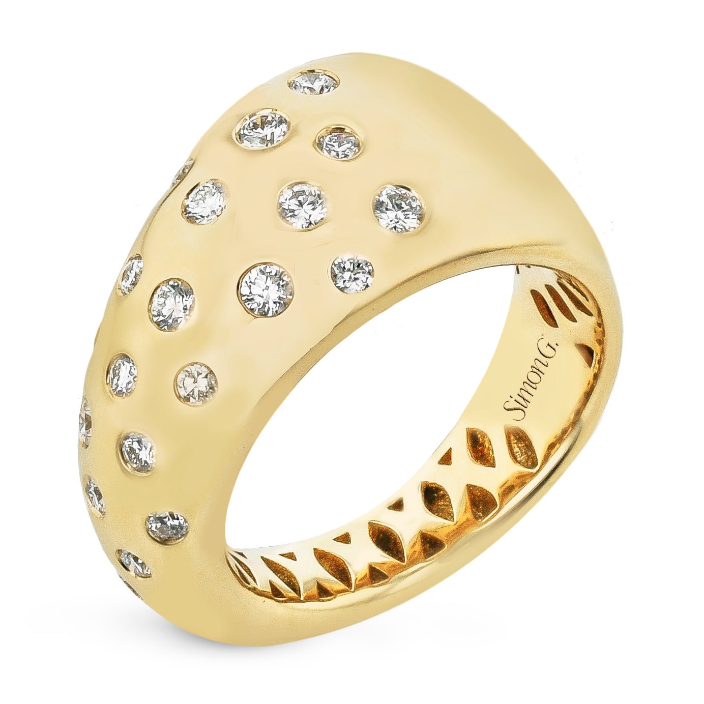 Fashion Ring in 18k Gold with Diamonds