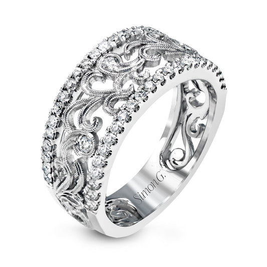 Fashion Ring in 18k Gold with Diamonds