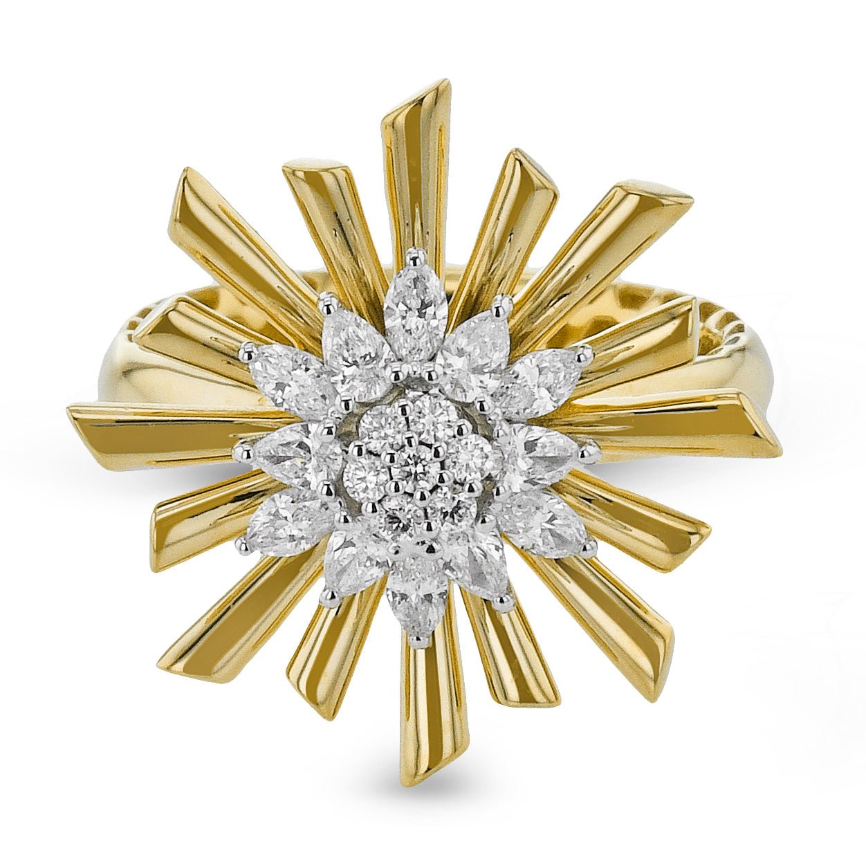 Radiance Fashion Ring In 18k Gold With Diamonds
