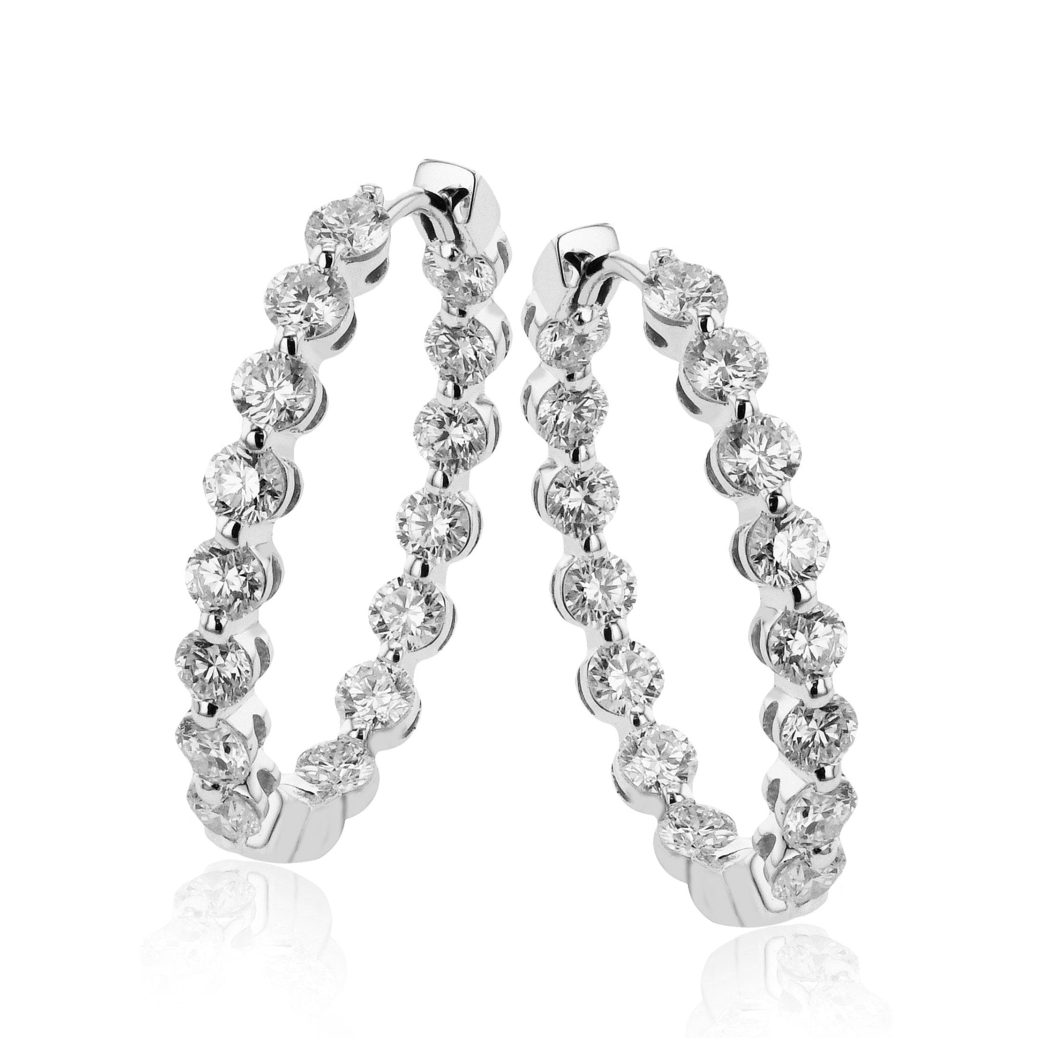 hoop-earrings-in-18k-gold-with-diamonds LE4681