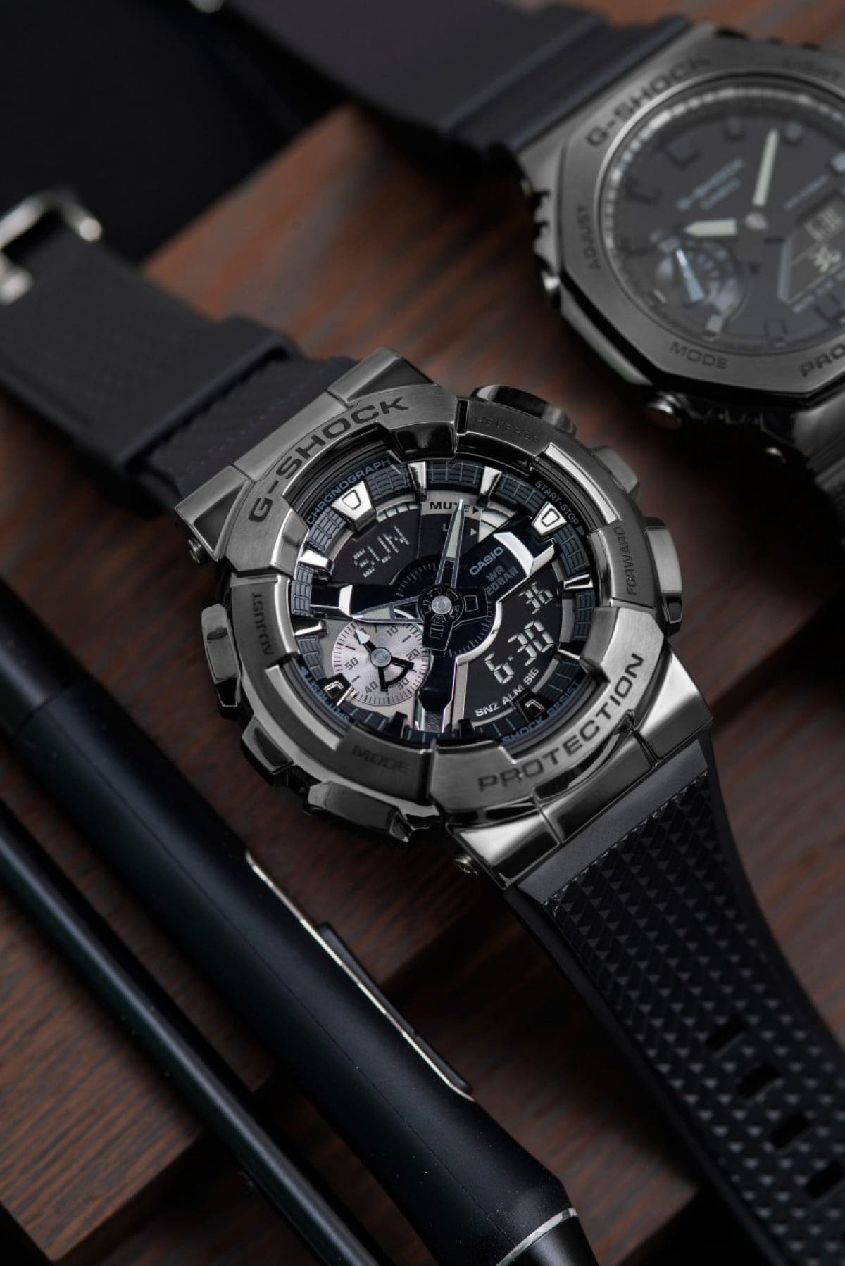 G-Shock GM-110 SERIES GM110BB-1A