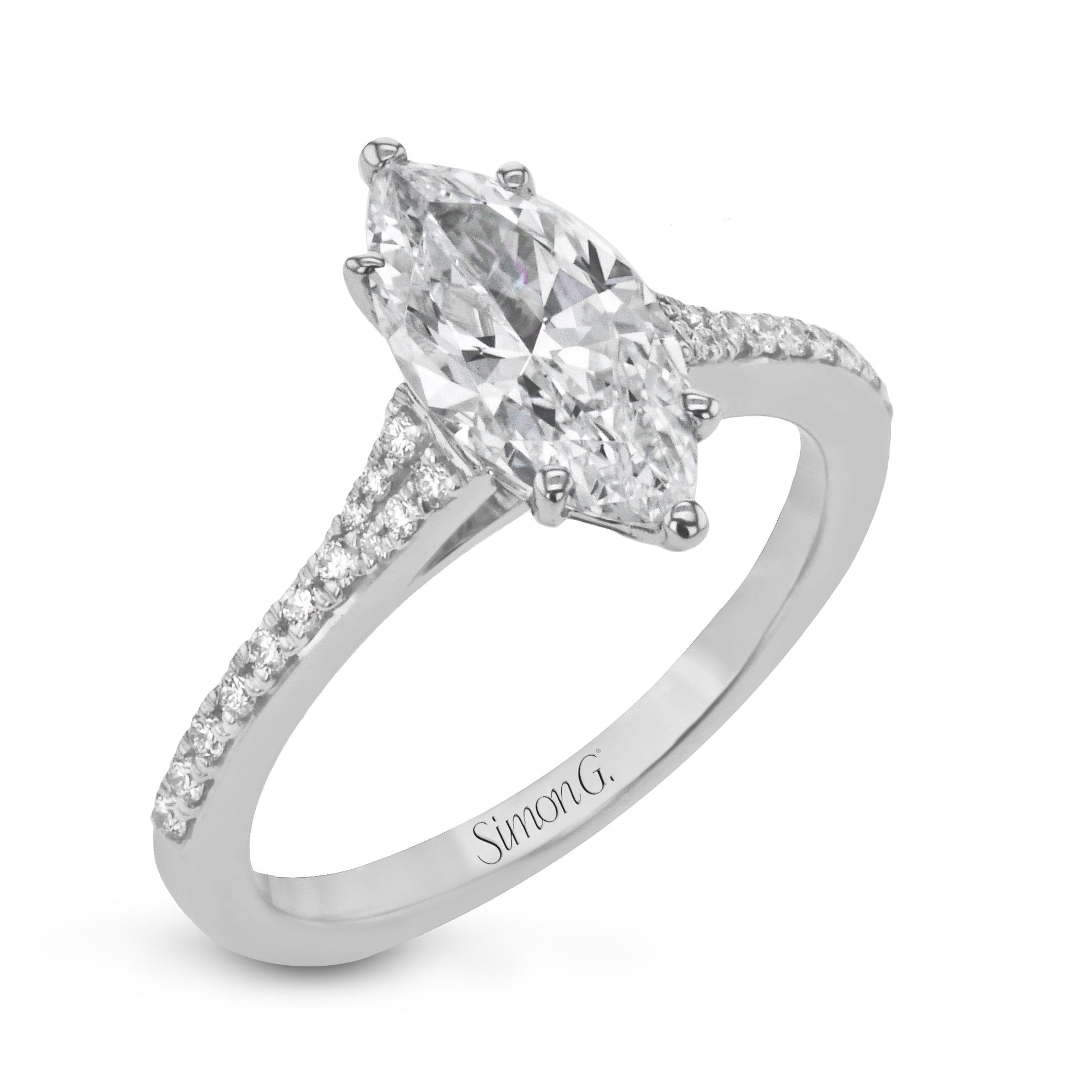 marquise-cut-engagement-ring-in-18k-gold-with-diamonds