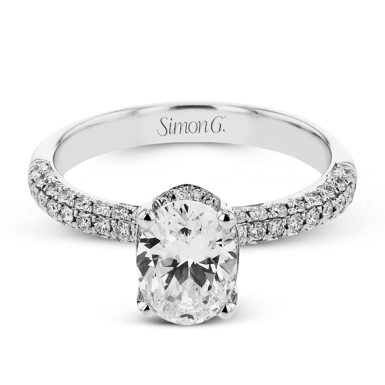 oval-cut-halo-engagement-ring-in-18k-gold-with-diamonds