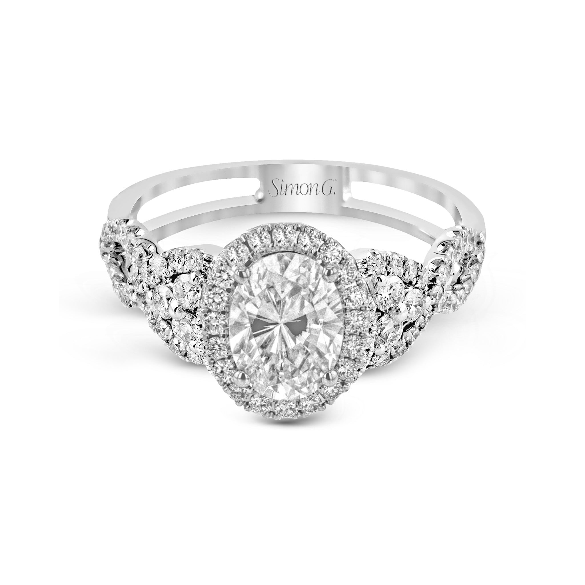 oval-cut-halo-engagement-ring-in-18k-gold-with-diamonds