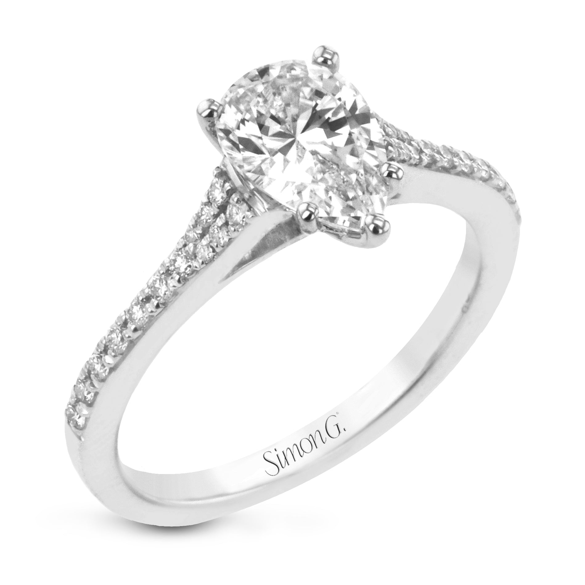 pear-cut-engagement-ring-in-18k-gold-with-diamonds