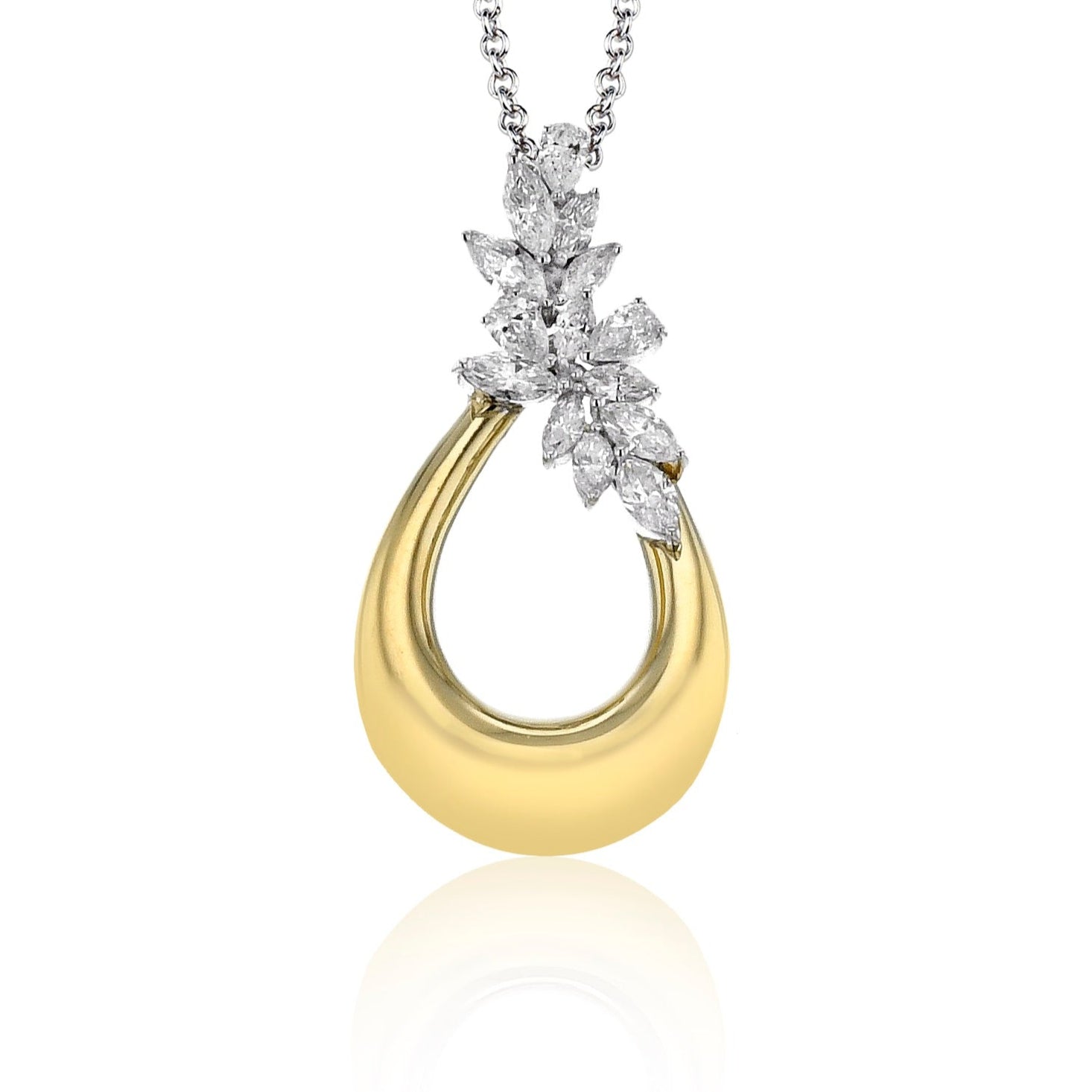 Pendant Necklace in 18k Gold with Diamonds