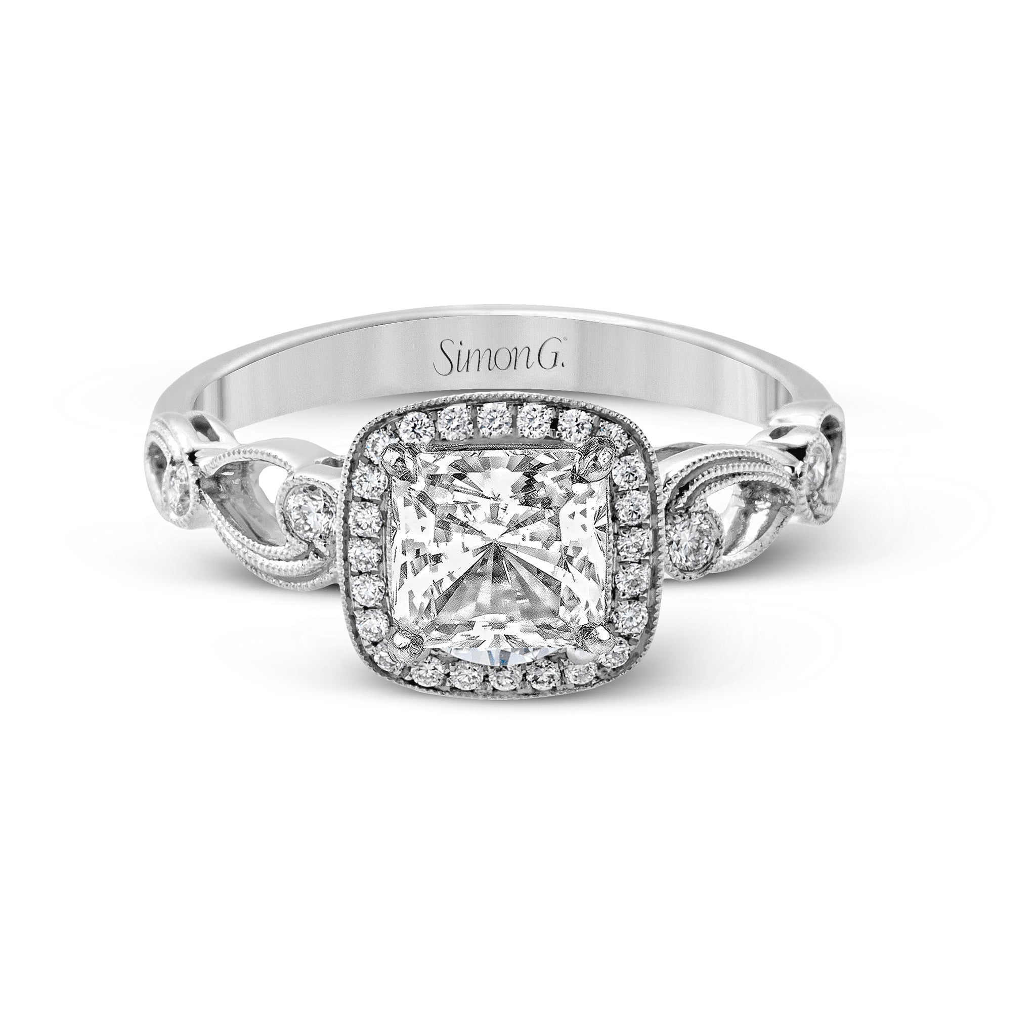 princess-cut-halo-engagement-ring-in-18k-gold-with-diamonds
