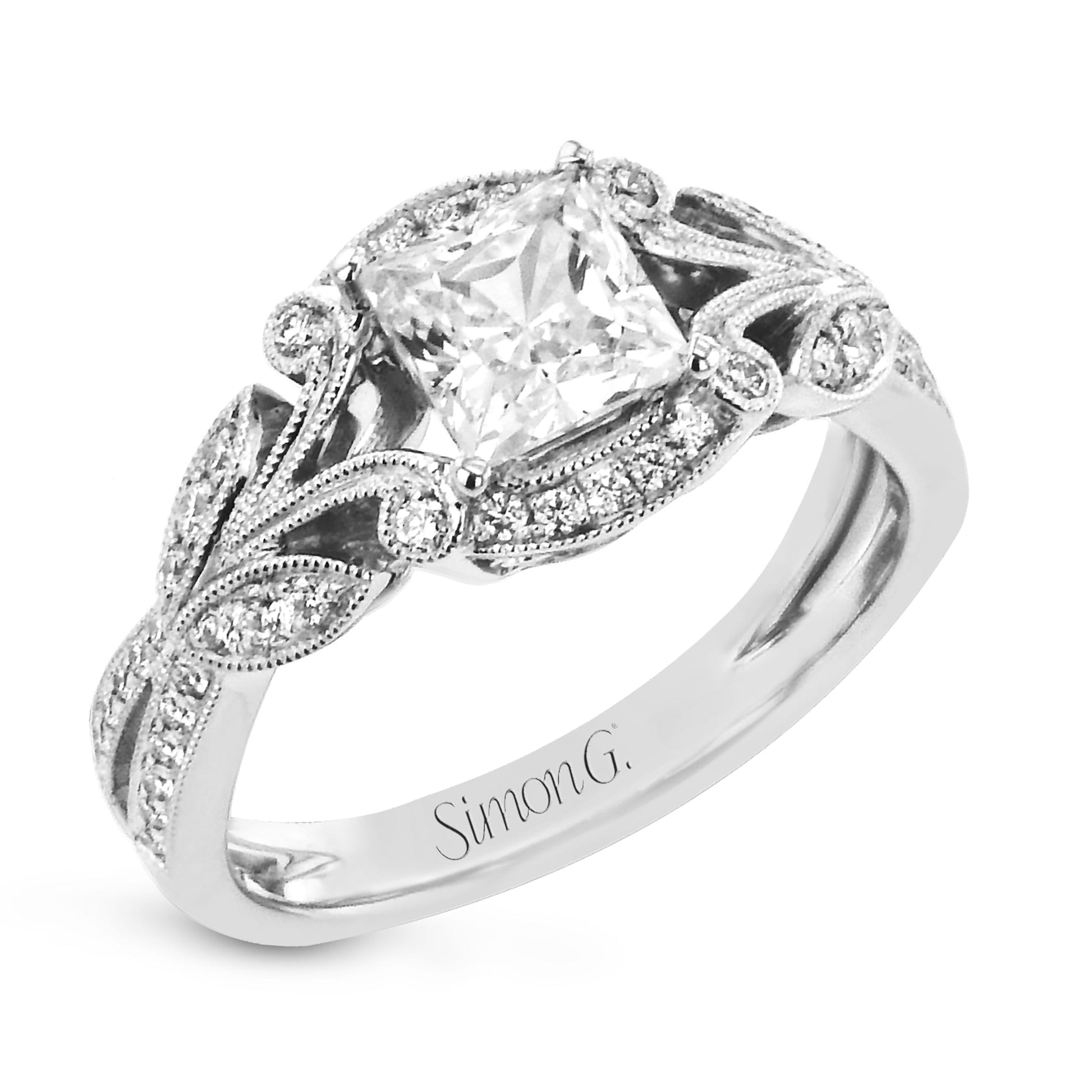 princess-cut-halo-engagement-ring-in-18k-gold-with-diamonds