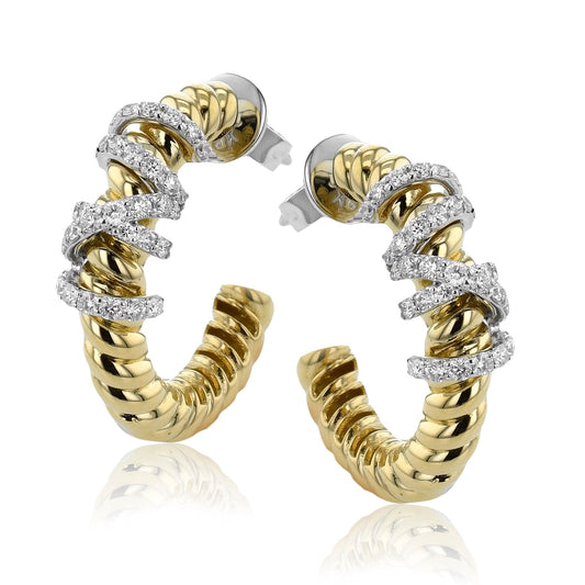 ribbed-earrings-in-18k-gold-with-diamonds LE4711