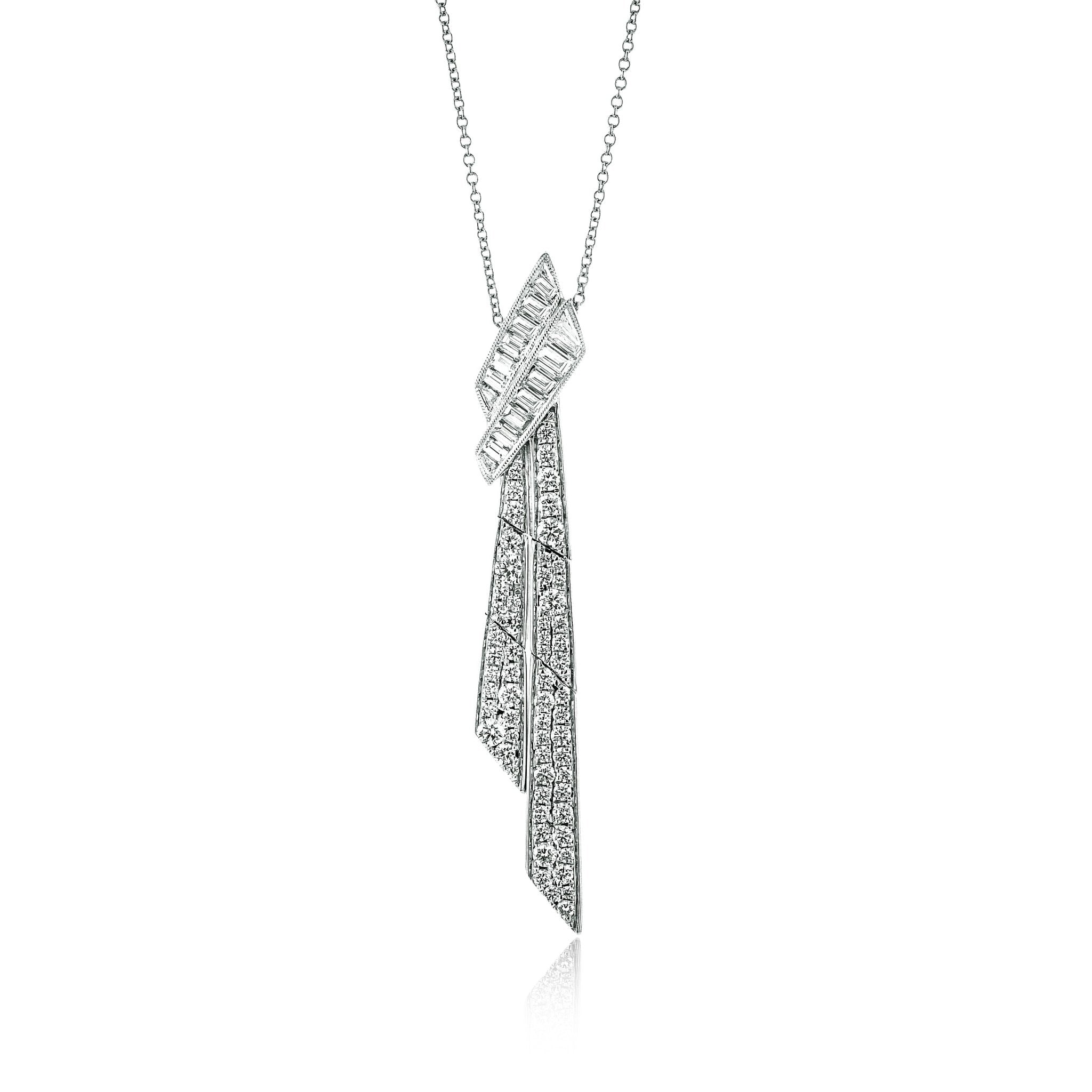 Ribbon Pendant in 18k Gold with Diamonds