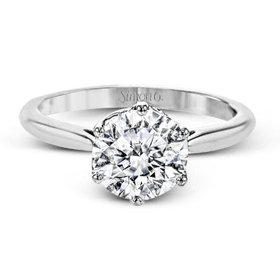 round-cut-engagement-ring-in-18k-gold-with-diamonds