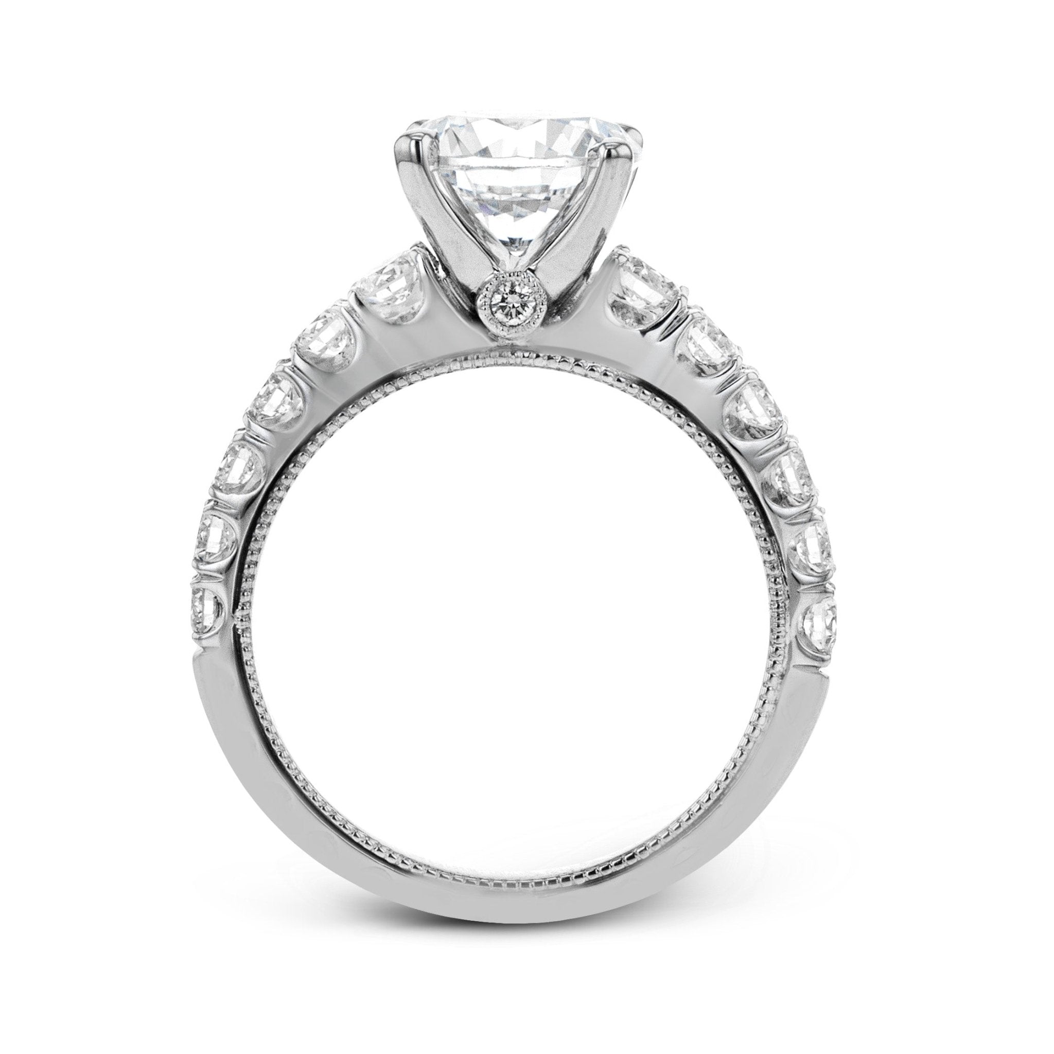 round-cut-engagement-ring-in-18k-gold-with-diamonds