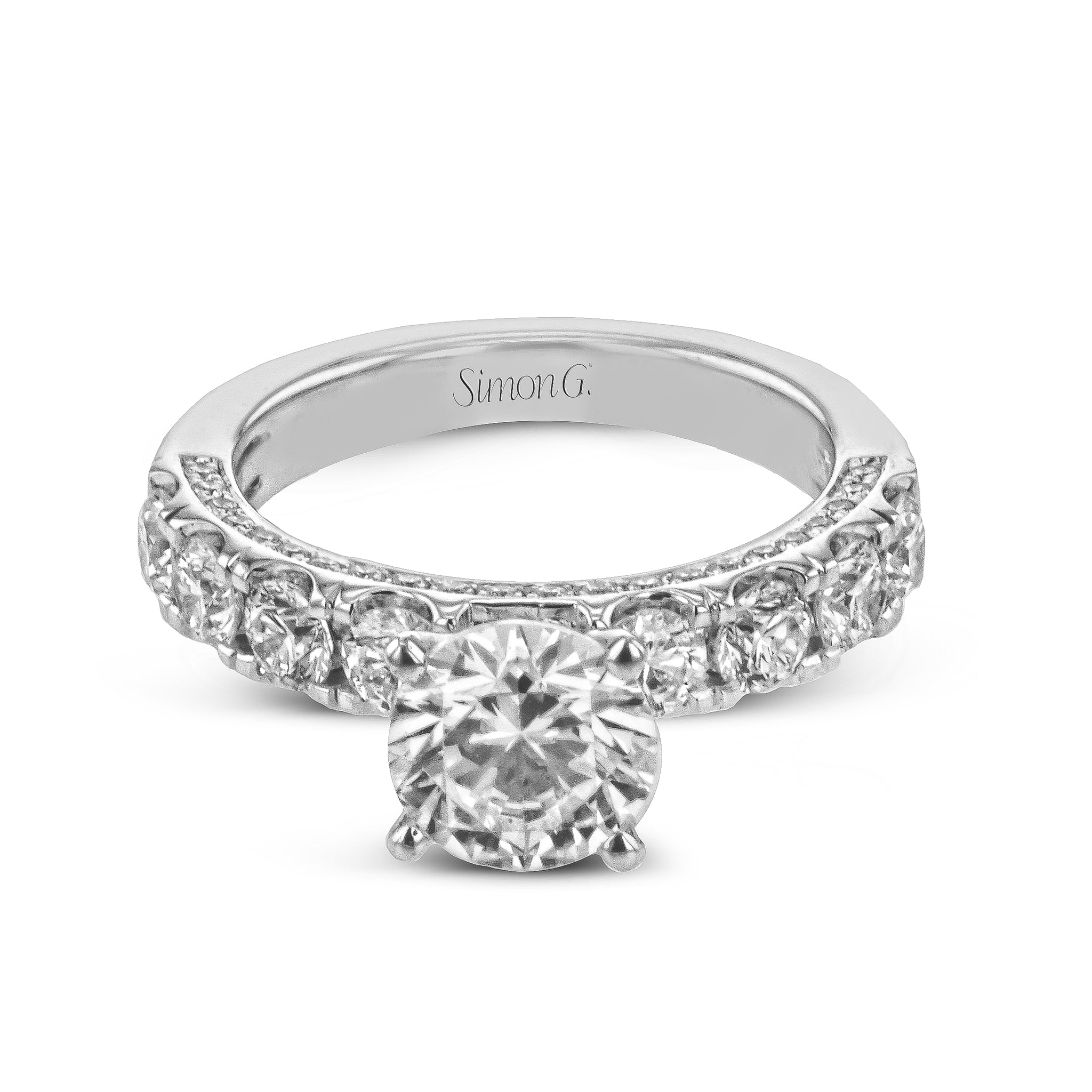 round-cut-engagement-ring-in-18k-gold-with-diamonds
