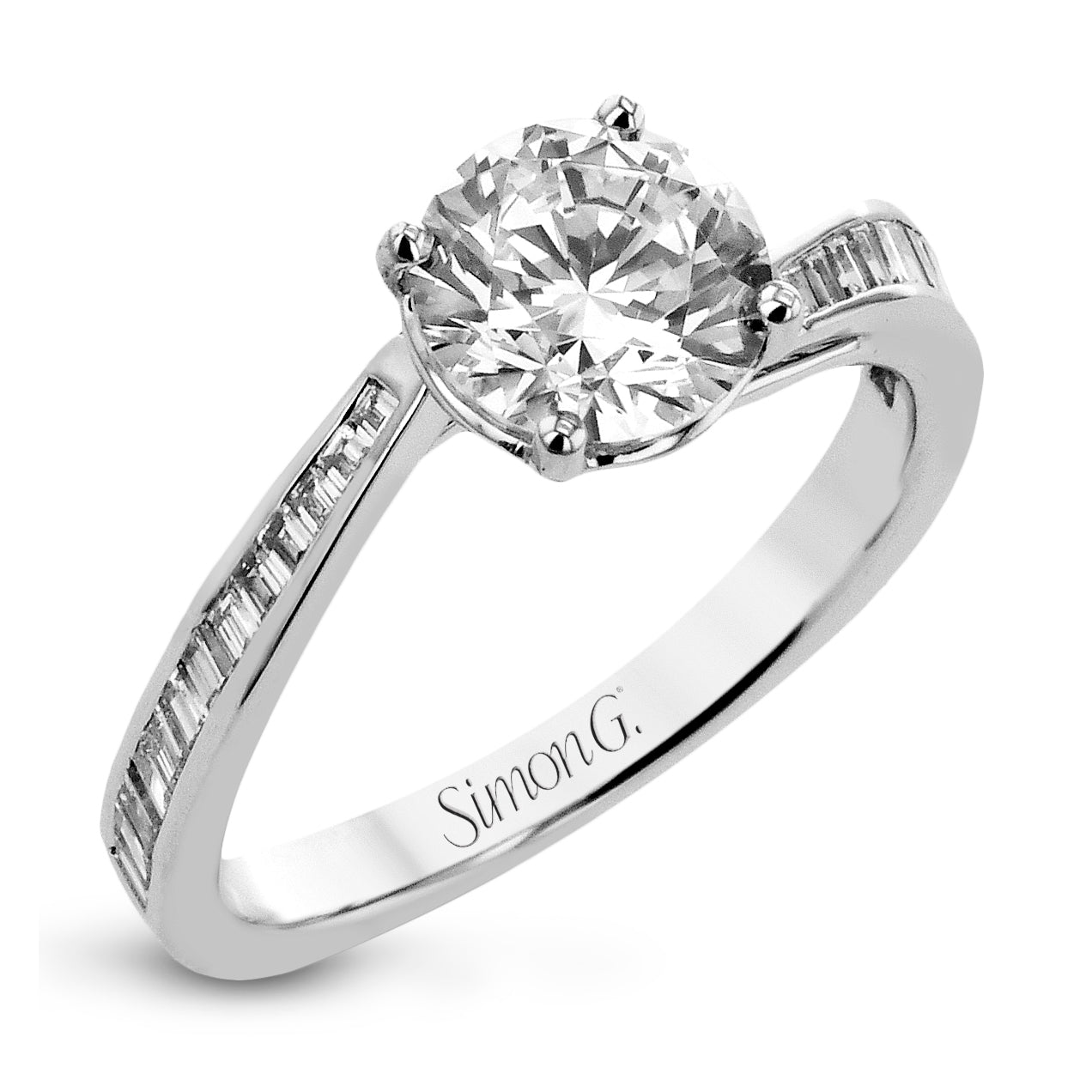 round-cut-engagement-ring-in-18k-gold-with-diamonds