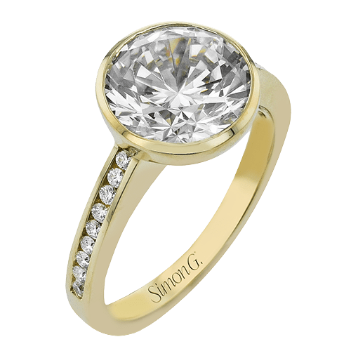 round-cut-bezel-engagement-ring-in-18k-gold-with-diamonds