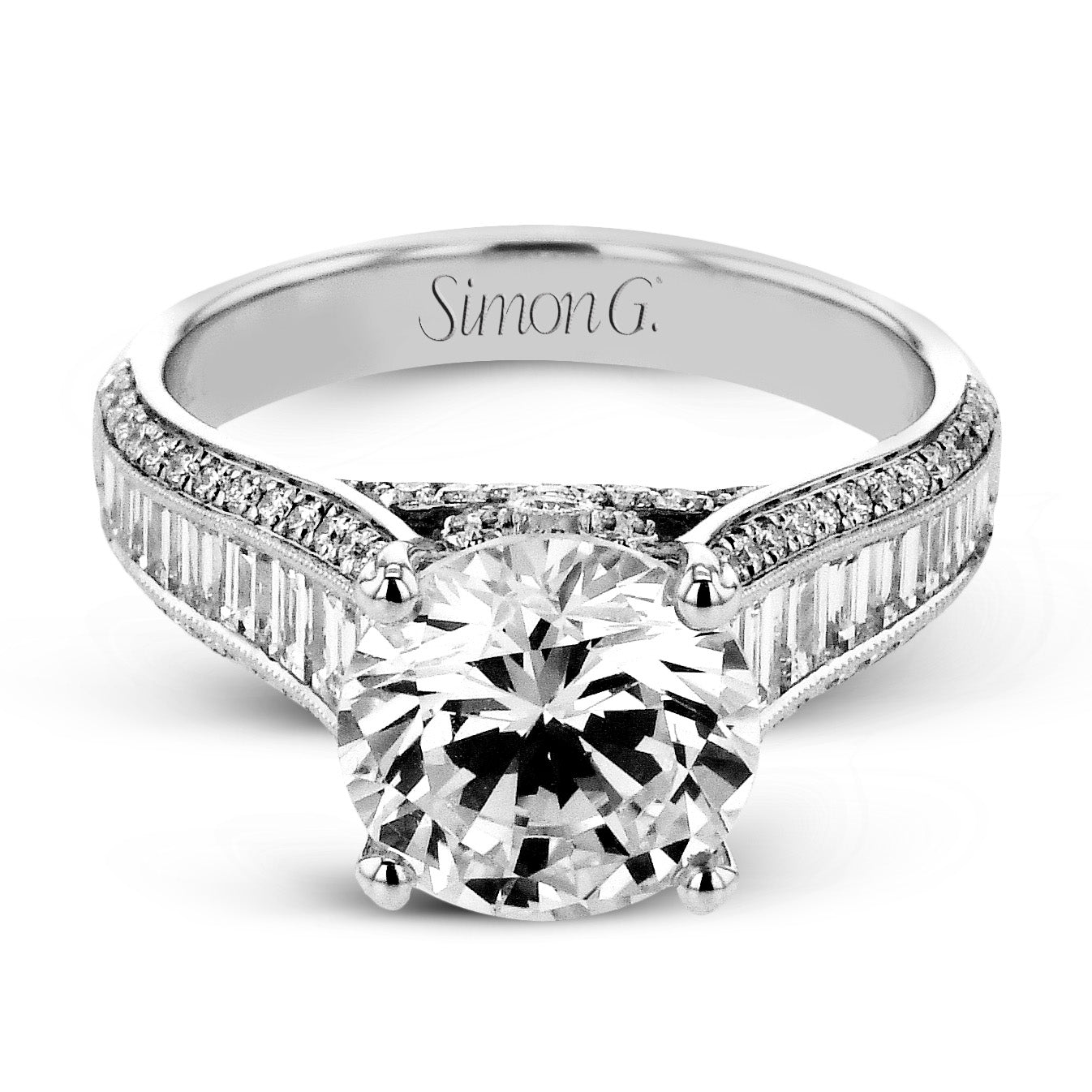 round-cut-engagement-ring-in-18k-gold-with-diamonds