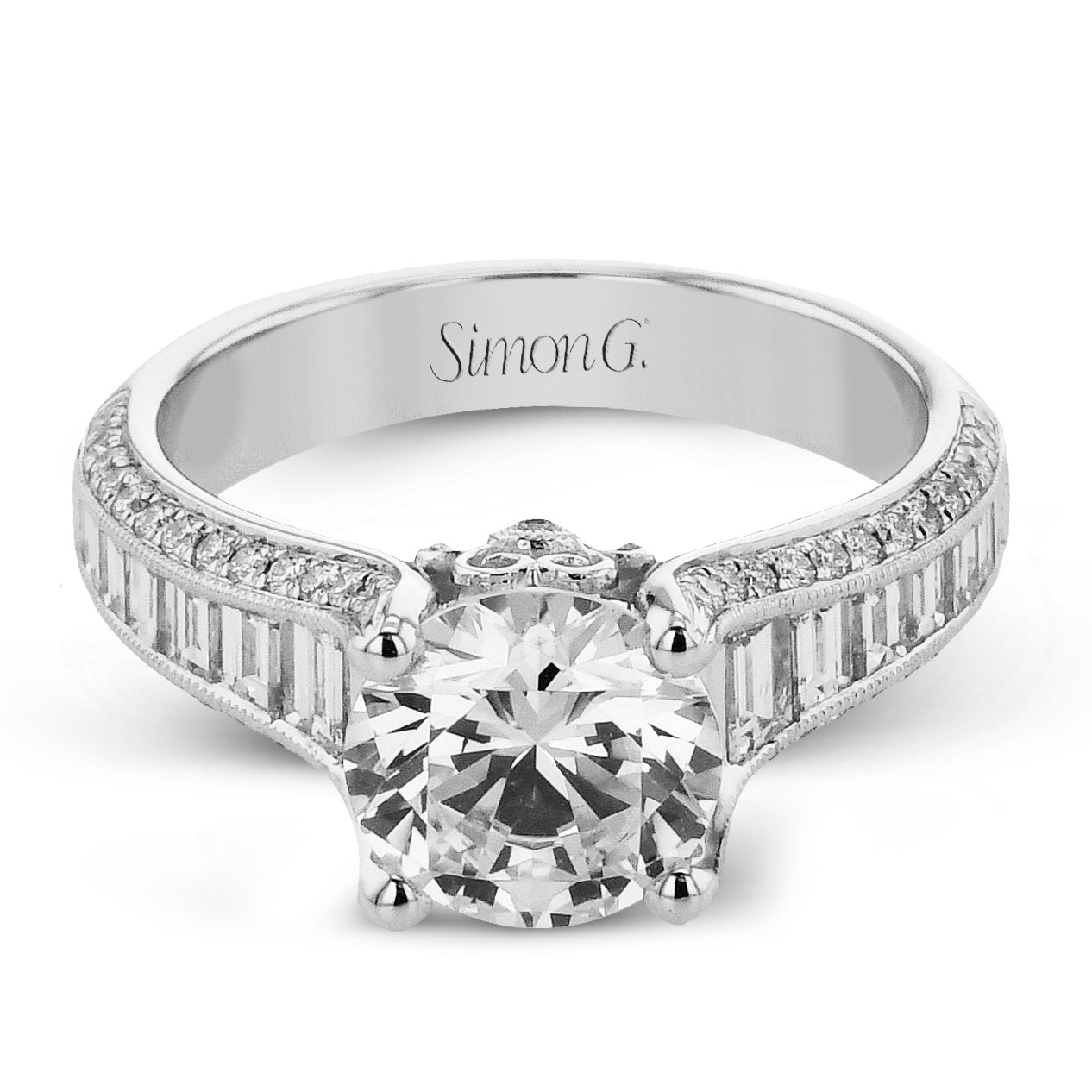 round-cut-engagement-ring-in-18k-gold-with-diamonds