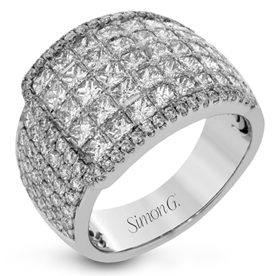 Simon-Set Fashion Ring In 18k Gold With Diamonds