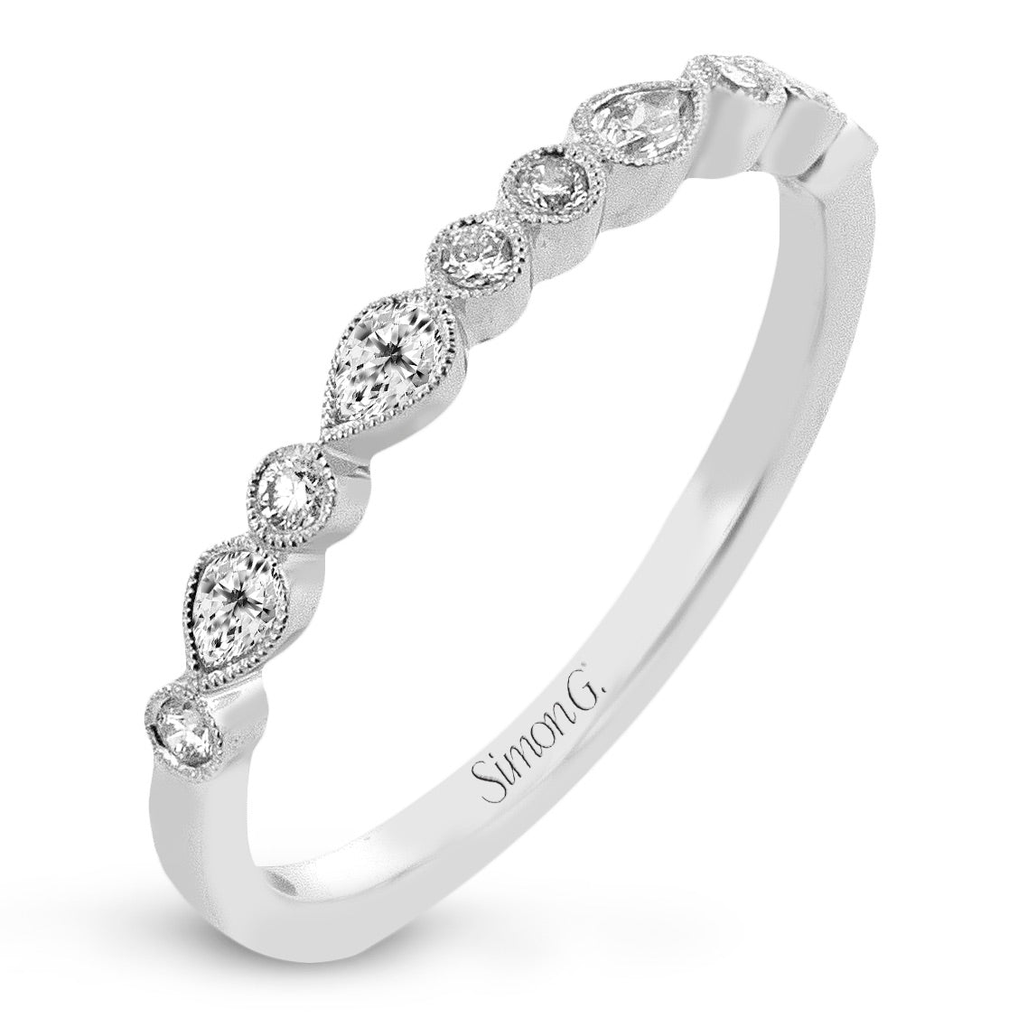 Wedding Band in 18k Gold with Diamonds