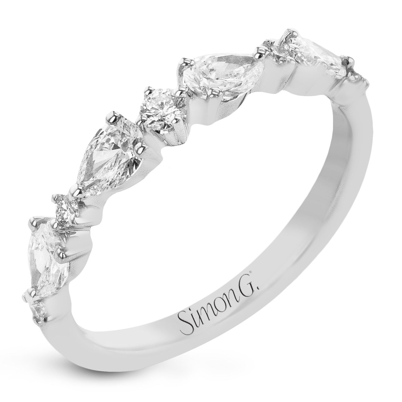 Wedding Band in 18k Gold with Diamonds