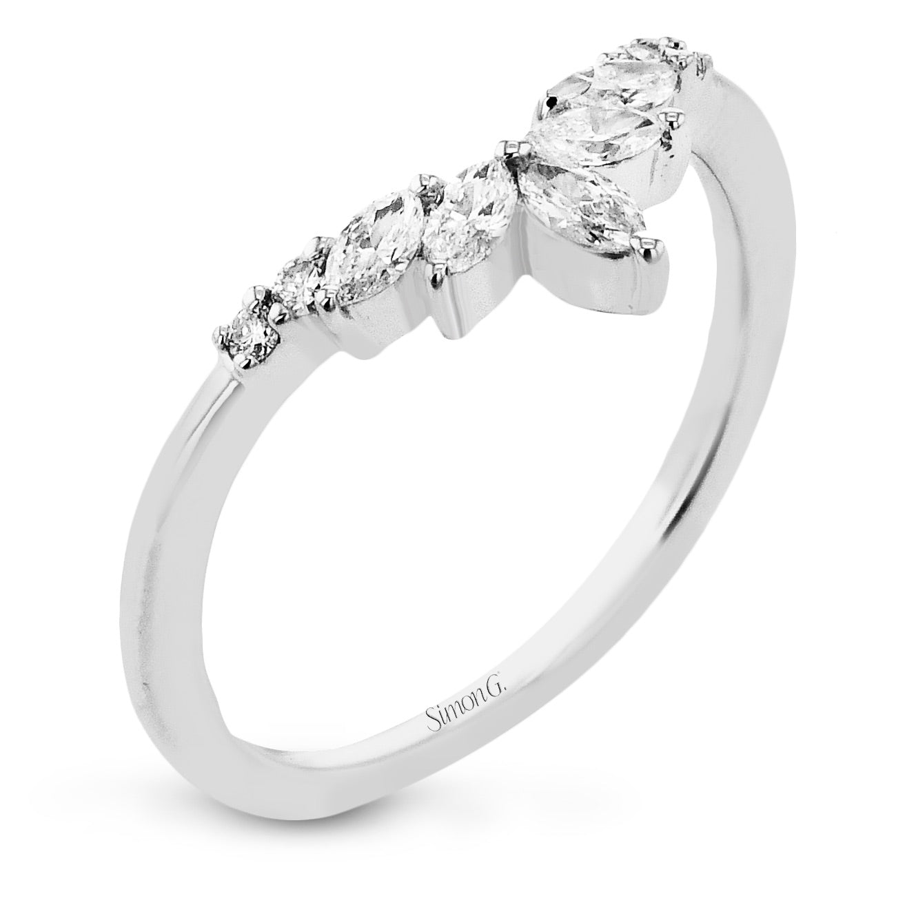 Wedding Band in 18k Gold with Diamonds