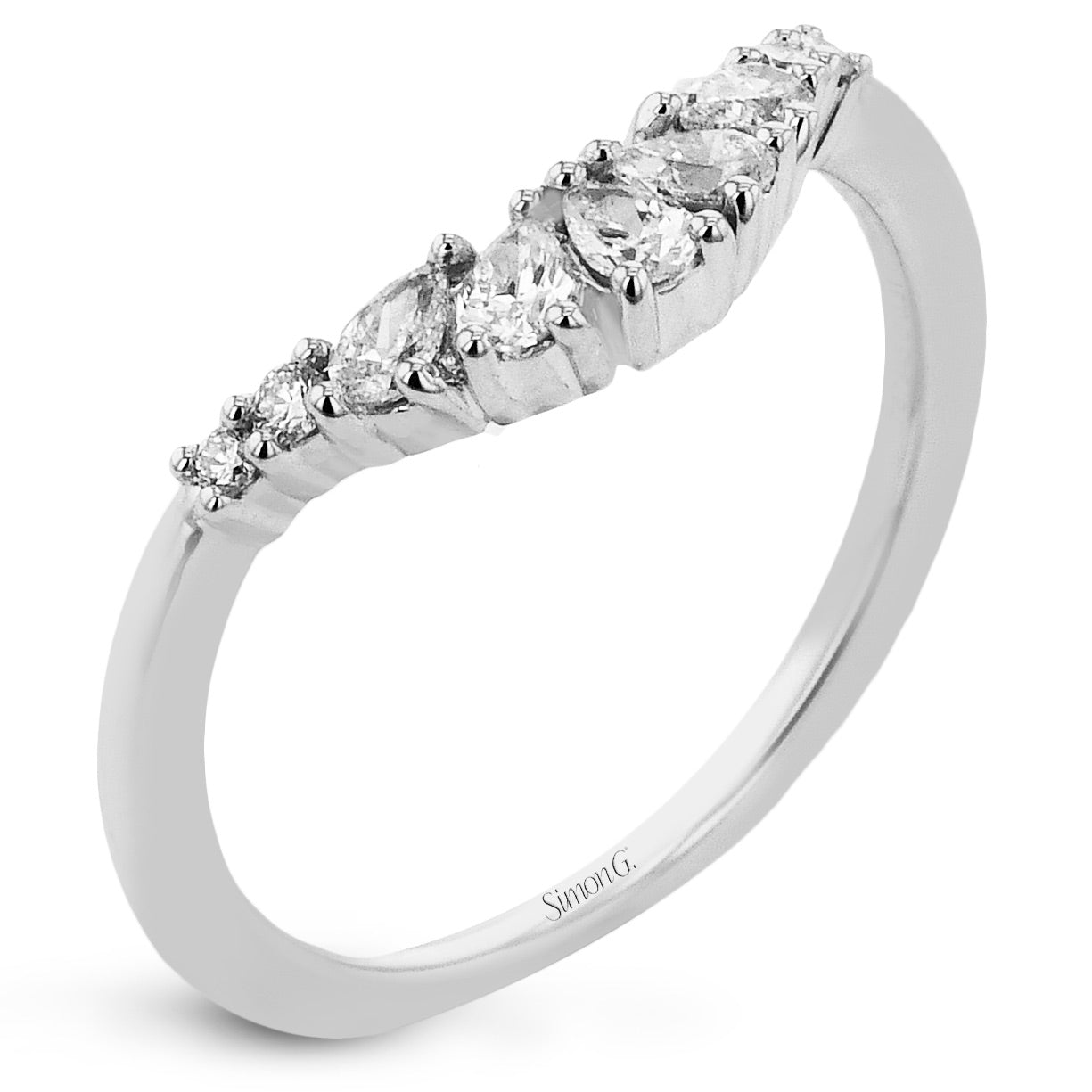 Wedding Band in 18k Gold with Diamonds