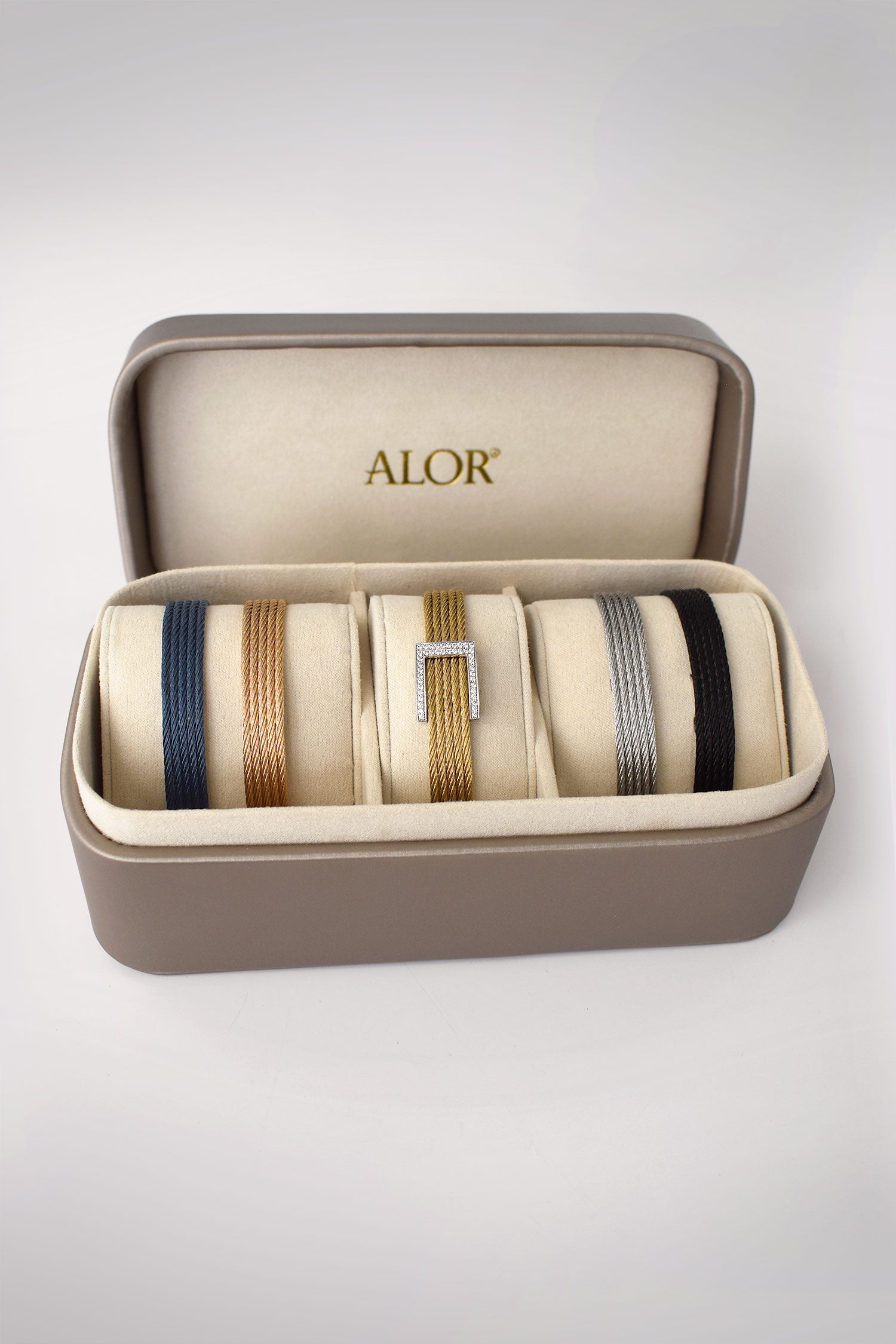 ALOR Buckle Up Set of 5 Cuffs with Removable Buckle with 18kt Gold & Diamonds