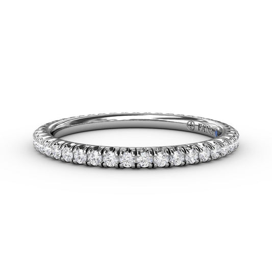 fana-delicate-modern-pave-eternity-band-w6107