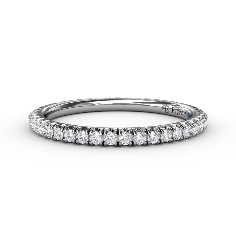 fana-delicate-modern-pave-eternity-band-w6107