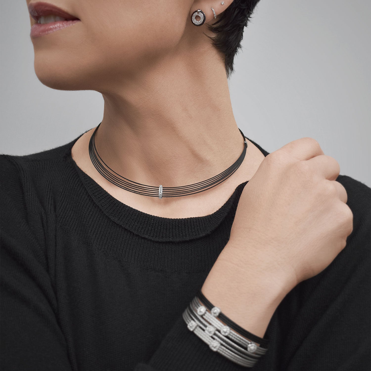 ALOR Black Cable Classic Stackable Bracelet with Single Square Station set in 18kt White Gold