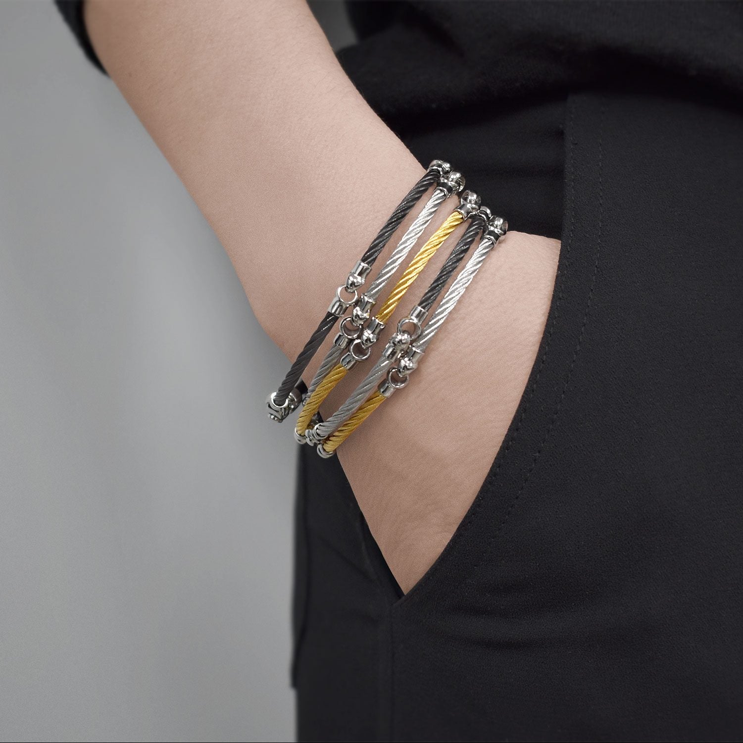 ALOR Black Cable Interlocking Bracelet