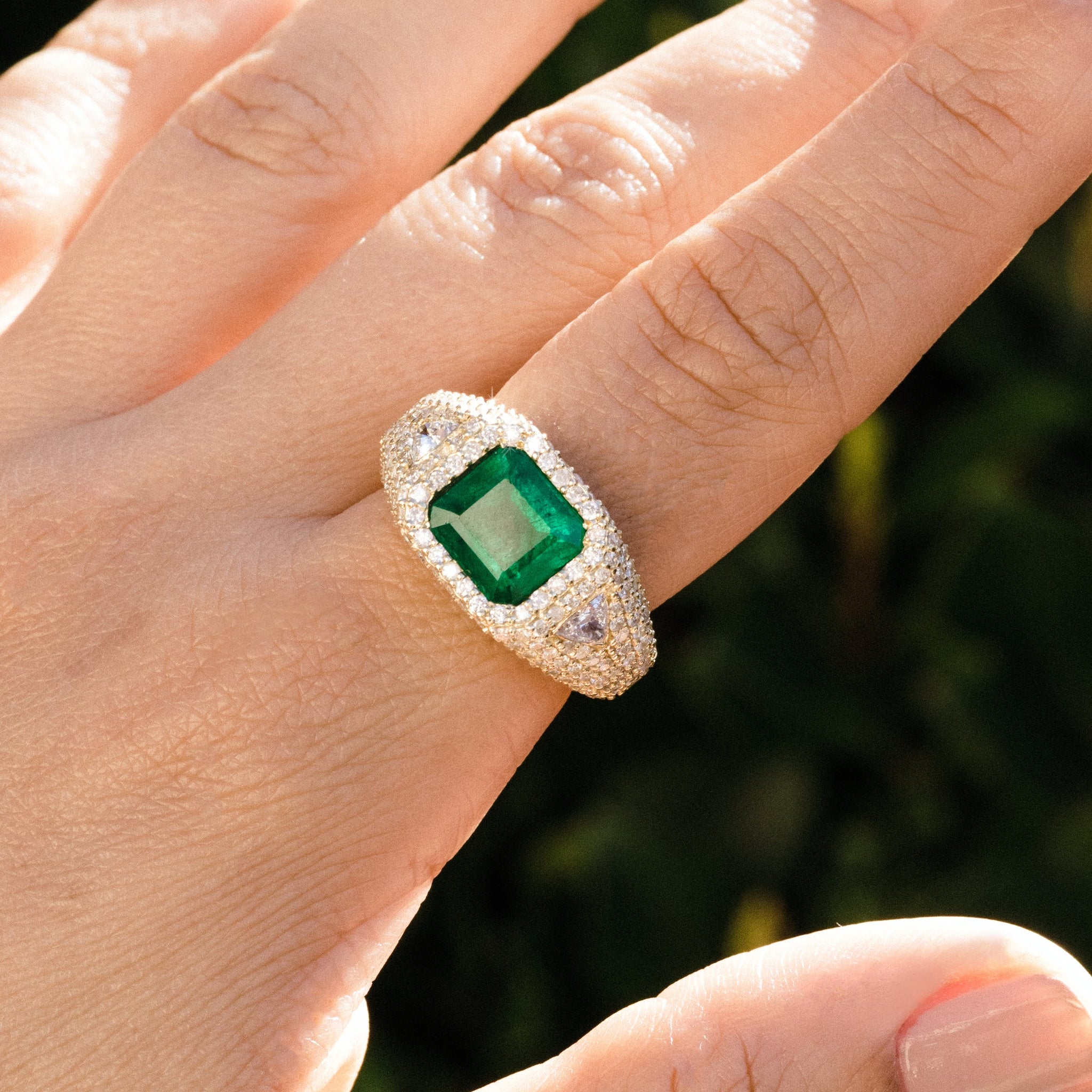 14K Emerald Diamond Bombe Ring  SRG086-8 - TBird